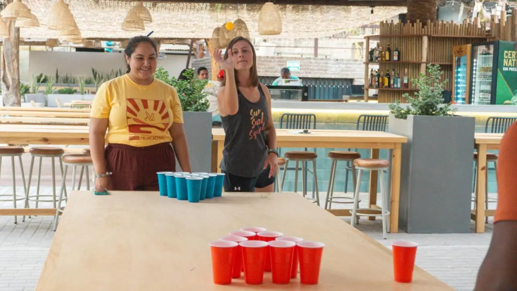 Viajero Huacachina Hostel