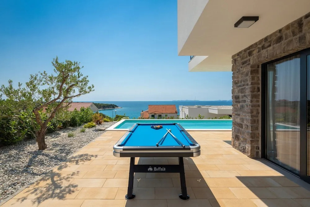 Sun Dance Luxury Villas Resort