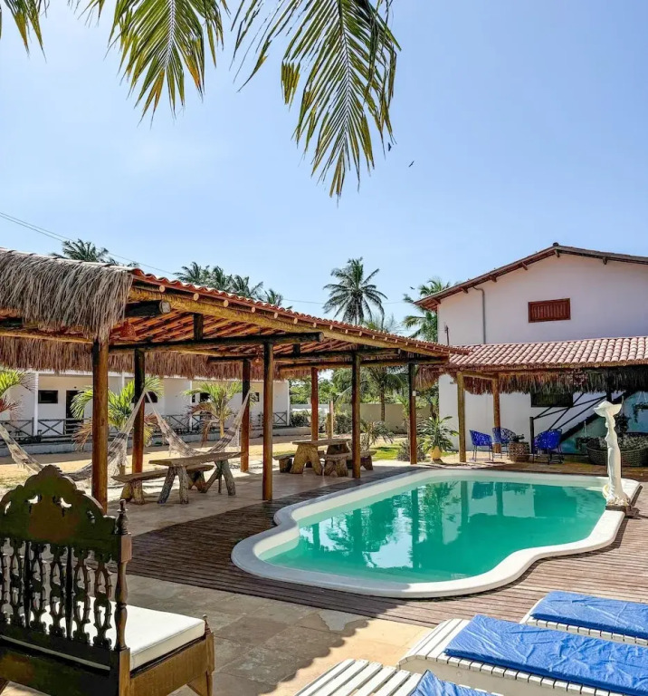Pousada Curva dos Ventos-Próximo à praia com café da manhã em Icaraí de Amontada