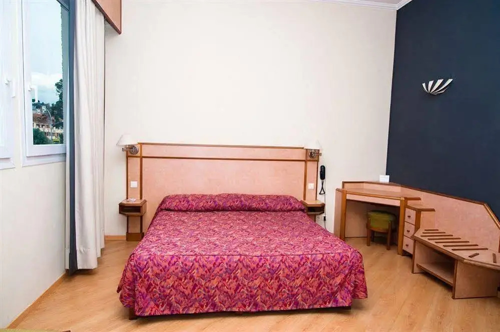 Tana Hotel