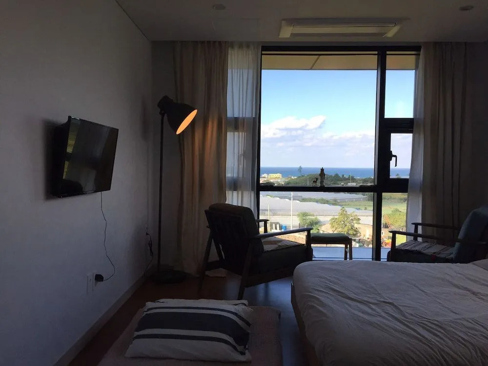 Jeju Joeun Ssiat Pension