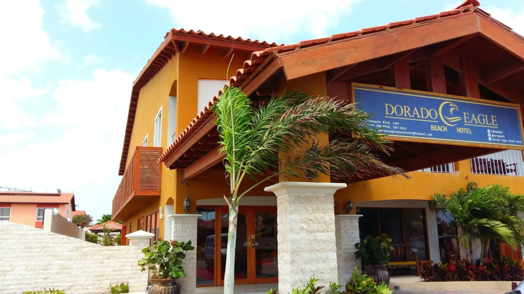 Dorado Eagle Beach Hotel