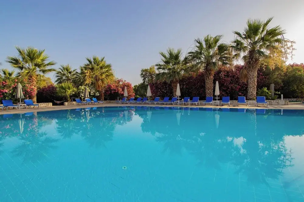 Ladonia Hotels Zemda