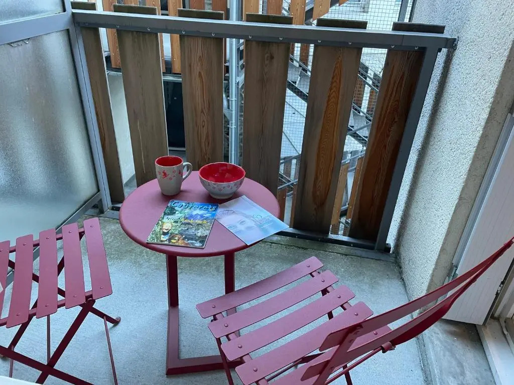 T2 30m2 plein centre, lit fait, linge fourni, WIFI