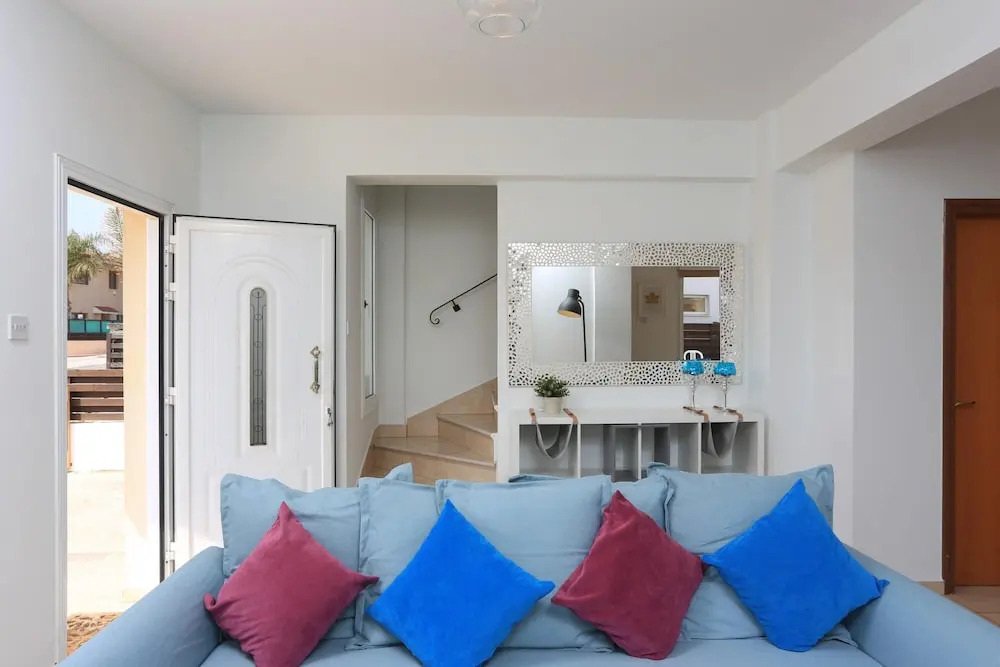 Seabreeze Villa No 2