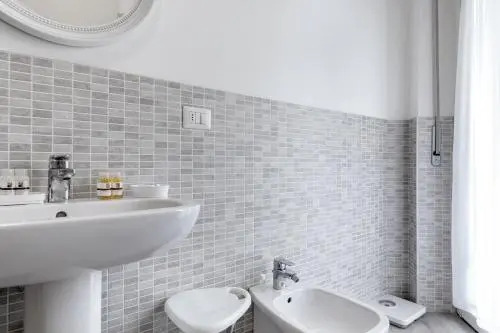 Piazza De Angeli M1 Comfortable Flat With Balcony