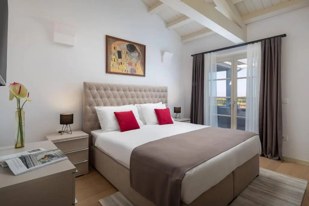 Villa Alicia by ILC