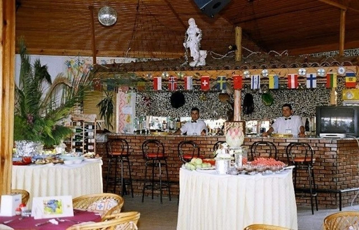 Side Center Hotel