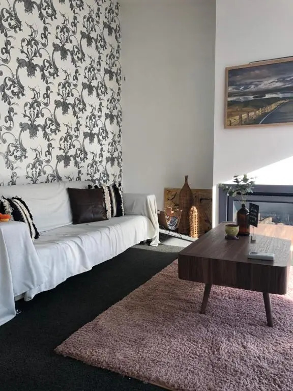 7*7 holiday home