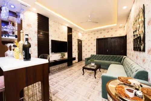 Hotel CASA Aishbagh