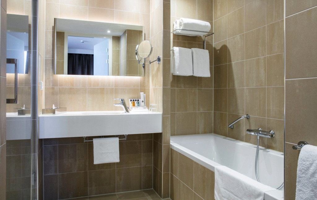 Holiday Inn Amsterdam - Arena Towers by IHG