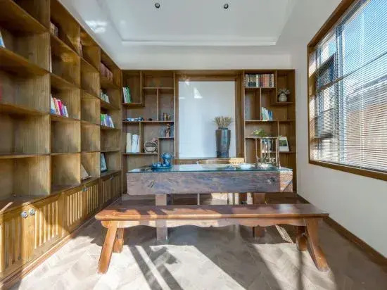 Shaxi Yishui Yifang Homestay