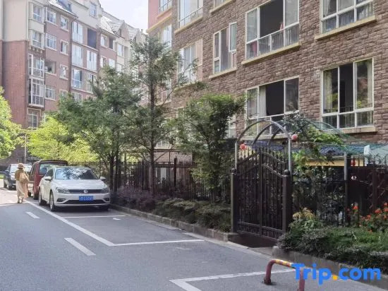 Wuchuan Dongshan Private Language Homestay