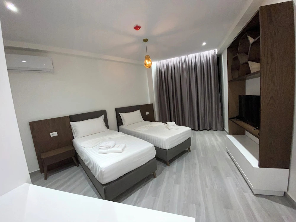 The Honeycomb Boutique Hotel