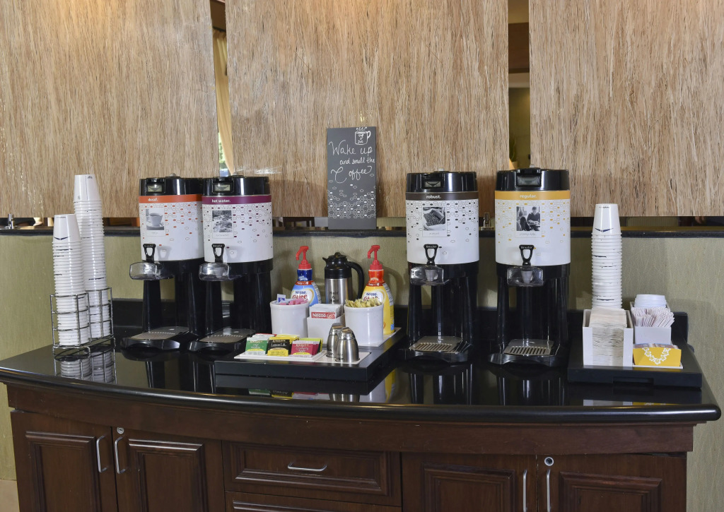 Hampton Inn & Suites Alexandria