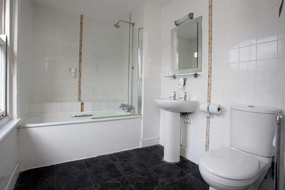 White Hart Hotel by Marton's Inns