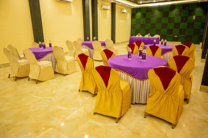 Hotel Vinayak Bhavan