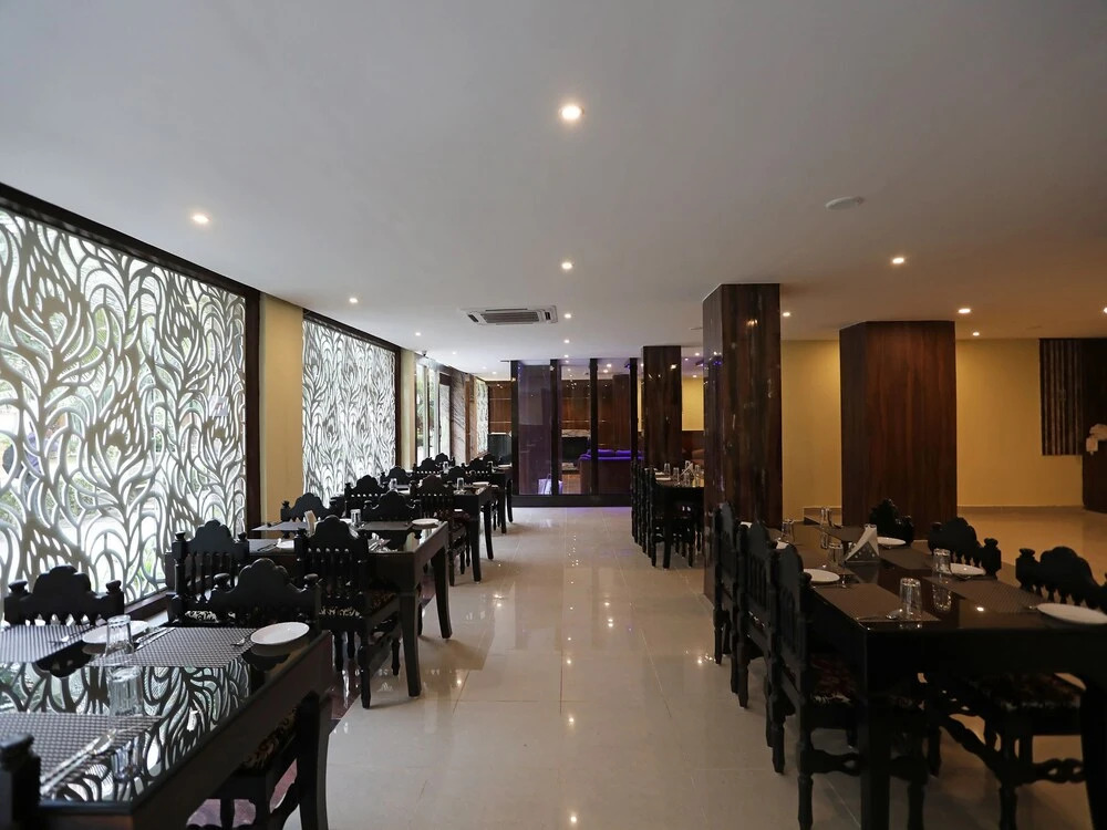 OYO 17418 Hotel Pipul