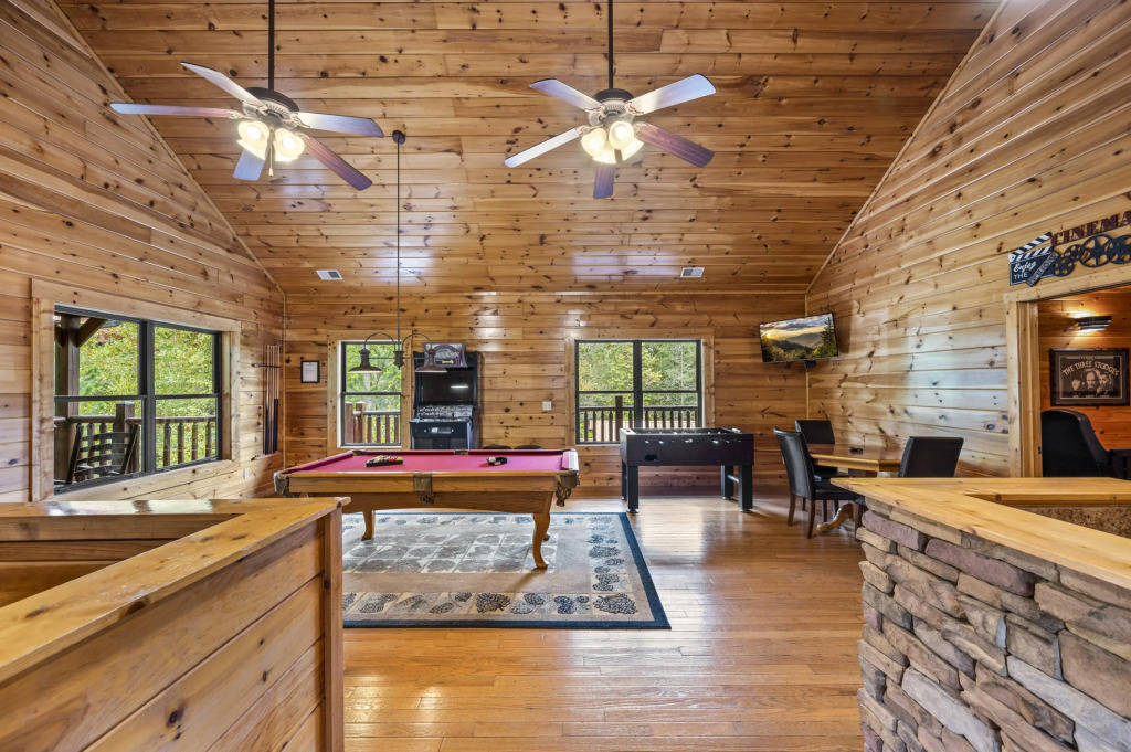 A Smoky Hideaway in Gatlinburg