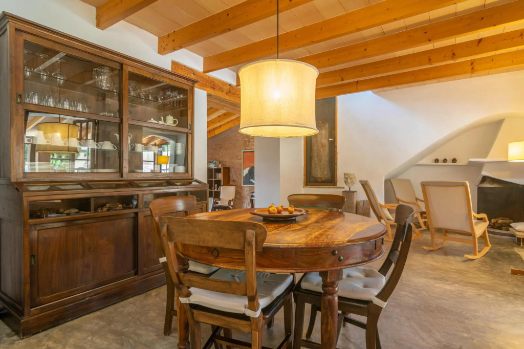 CAN PRIM 6 - Stunning villa with private pool, paradisaical  exteriors and the beach just 7 km away. Free WiFi