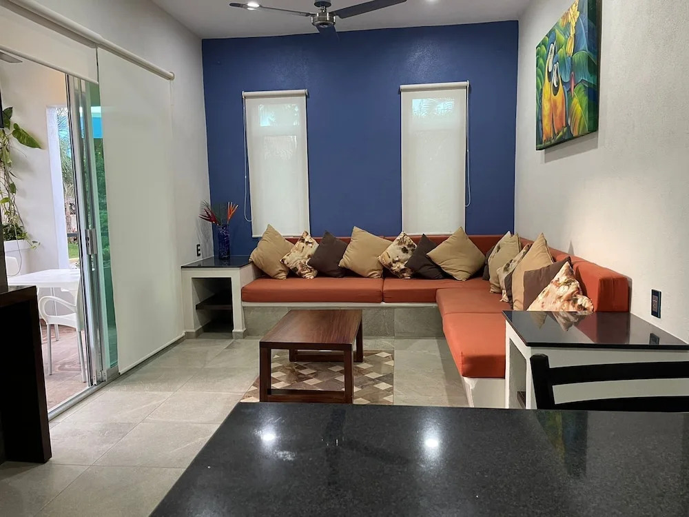 Coco Mar Suites