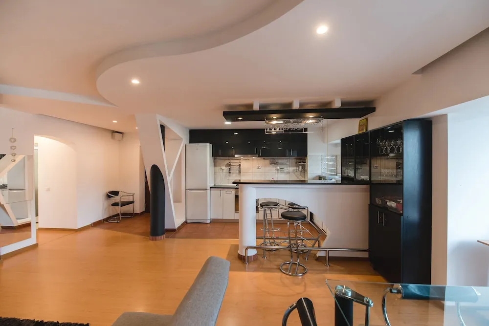 Nicopole Apartment