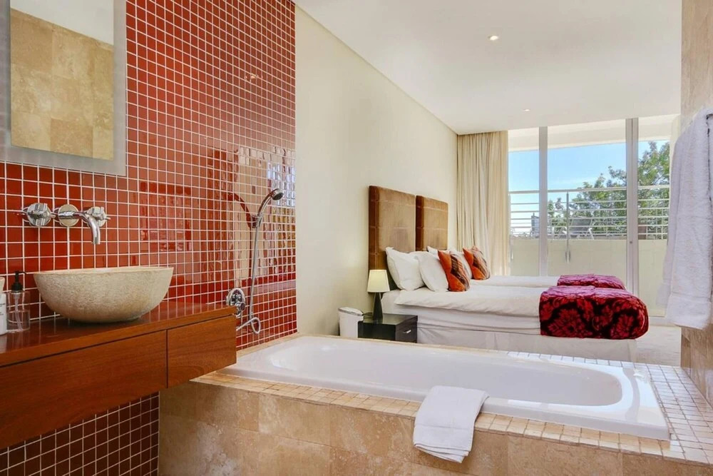 Spacious Family Home With sea Views Private Pool and Garden 100 Geneva