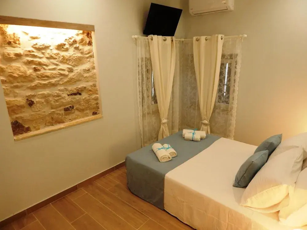 Sole Apartments - Near Corfu Port