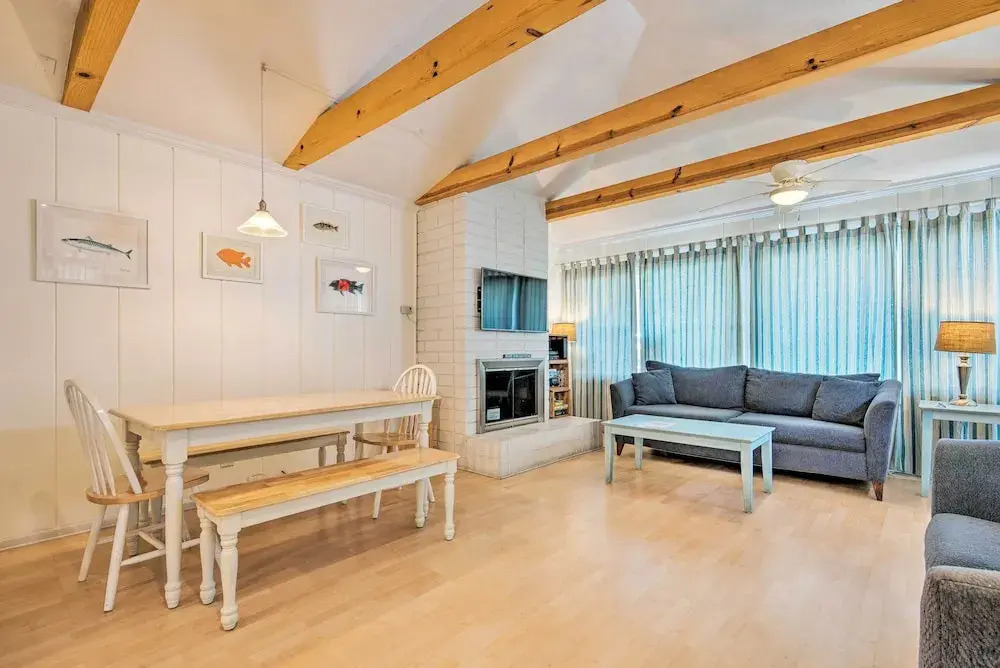 Central Catalina Cottage: Walk to Ferry & Eateries