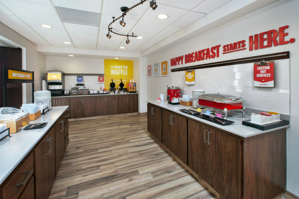 Hampton Inn and Suites St. Cloud