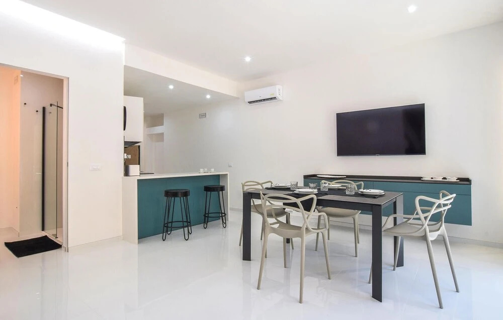 Stunning Apartment in Taormina With Wifi and 1 Bedrooms