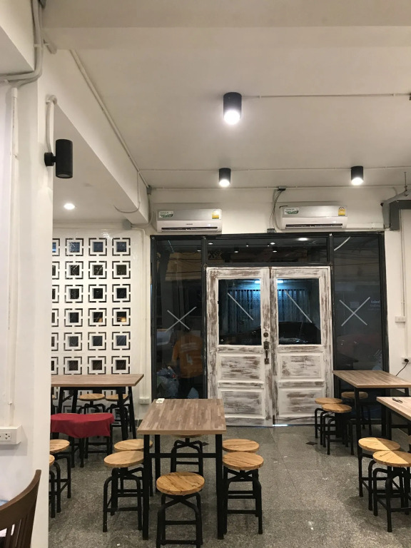 Slumwhite Hostel