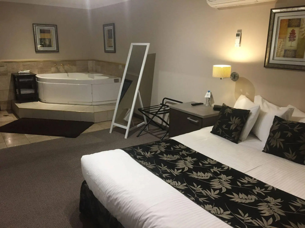 Eltham Gateway Hotel & Conference Centre