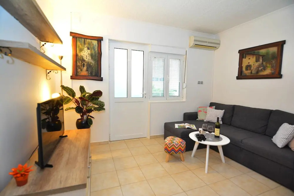 Apartments Bocca