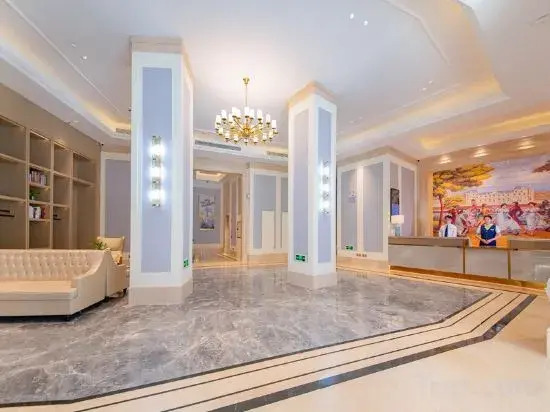 Vienna Hotel (Cangzhou Binjiang Wuyue Plaza)