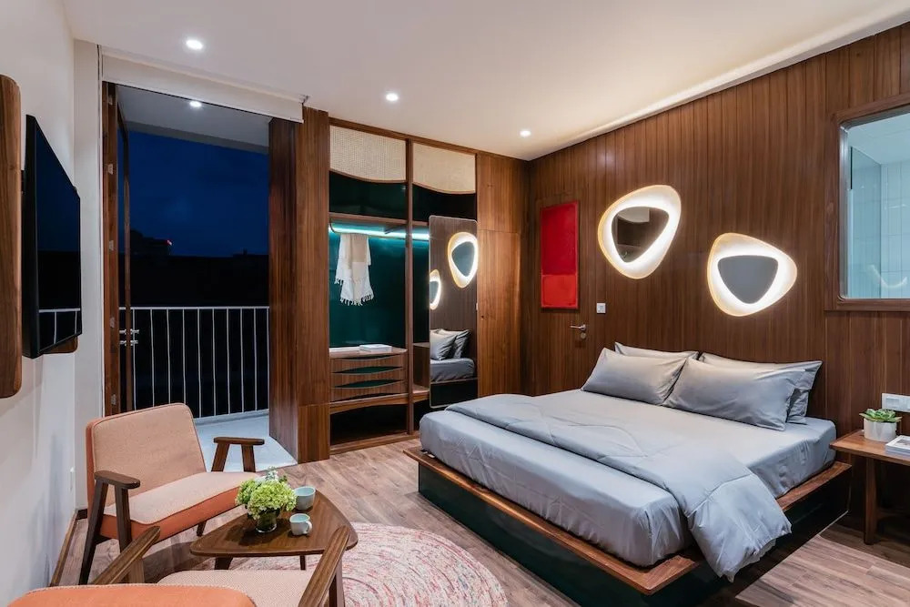 The Nang Suites