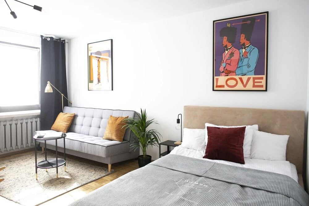 oompH Warsaw Center Well Designed Apt