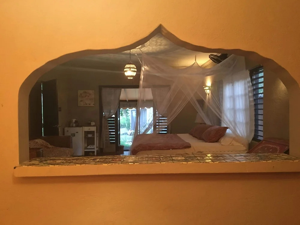 Katamah Beachfront Guesthouse