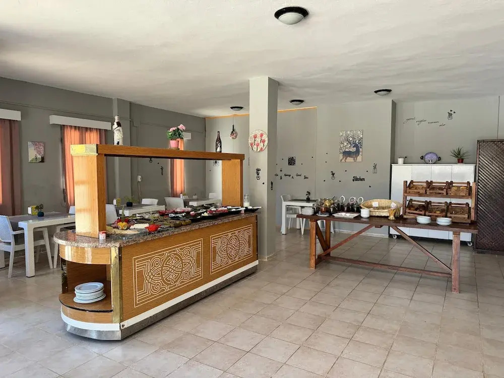 Ladonia Hotels Zemda