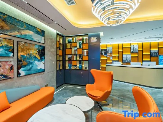 Yueya Tangju Theme Hotel (Guangzhou Baima Garment City Railway Station Subway Station)