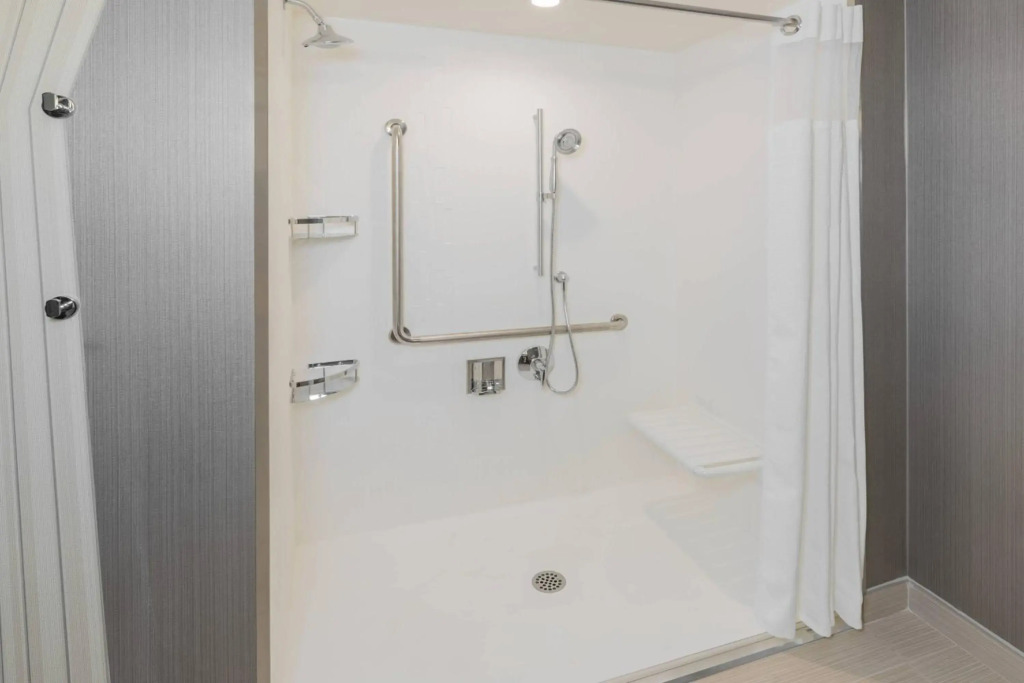 Courtyard by Marriott Burlington-Oakville