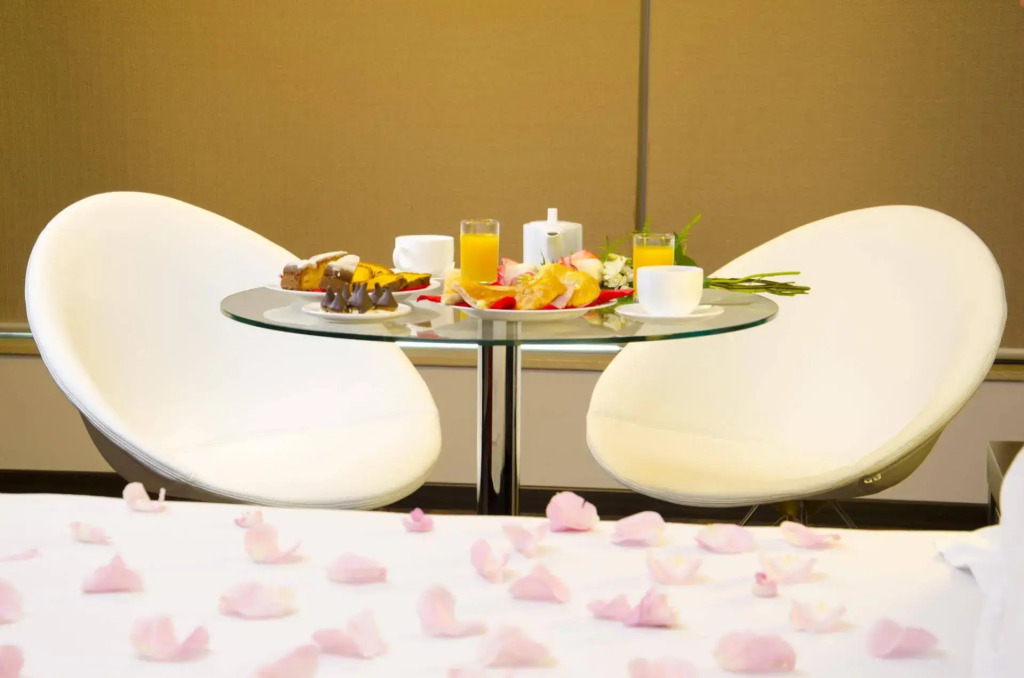 My Suites Boutique Hotel & Wine Bar