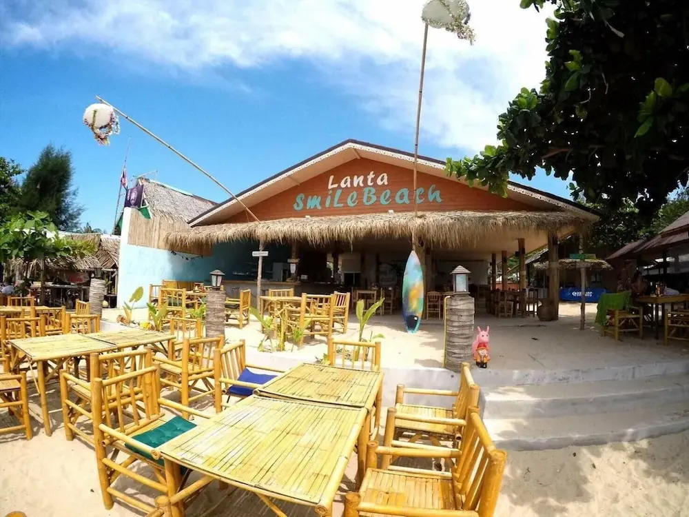 Lanta Smile Beach At Klong Dao
