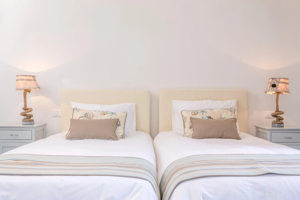 Poseidon of Paros Hotel & Spa