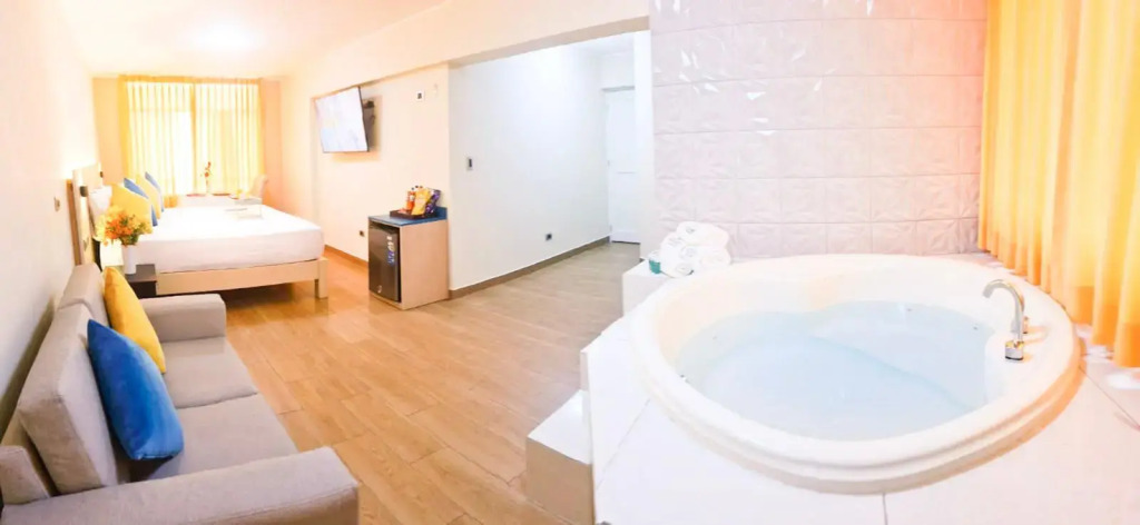 Acuario Hotel & Suite