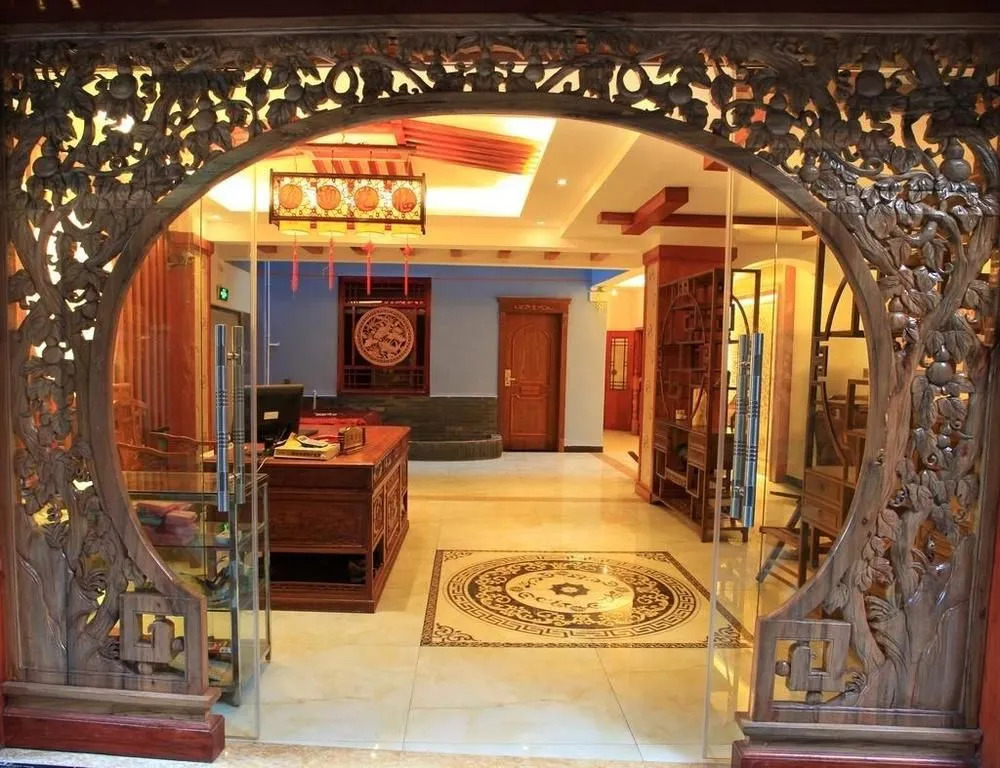 Floral Hotel ·Fenghuang Grand Riverview