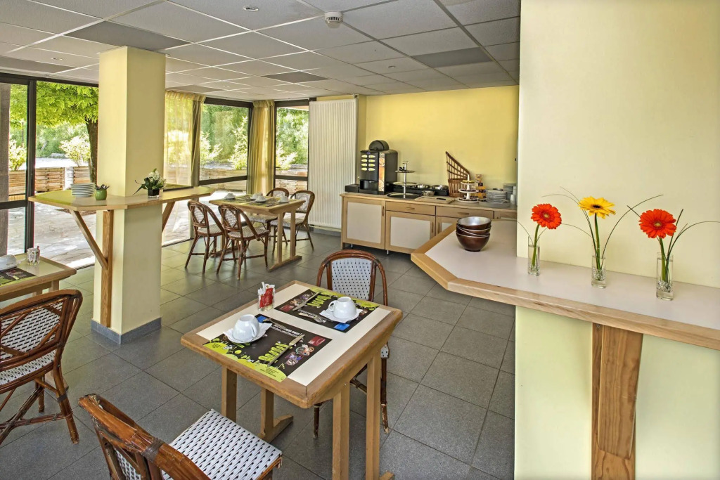 Hotel Eco - A75