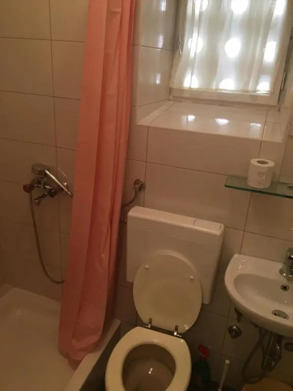 Studio Apartment Tomislava