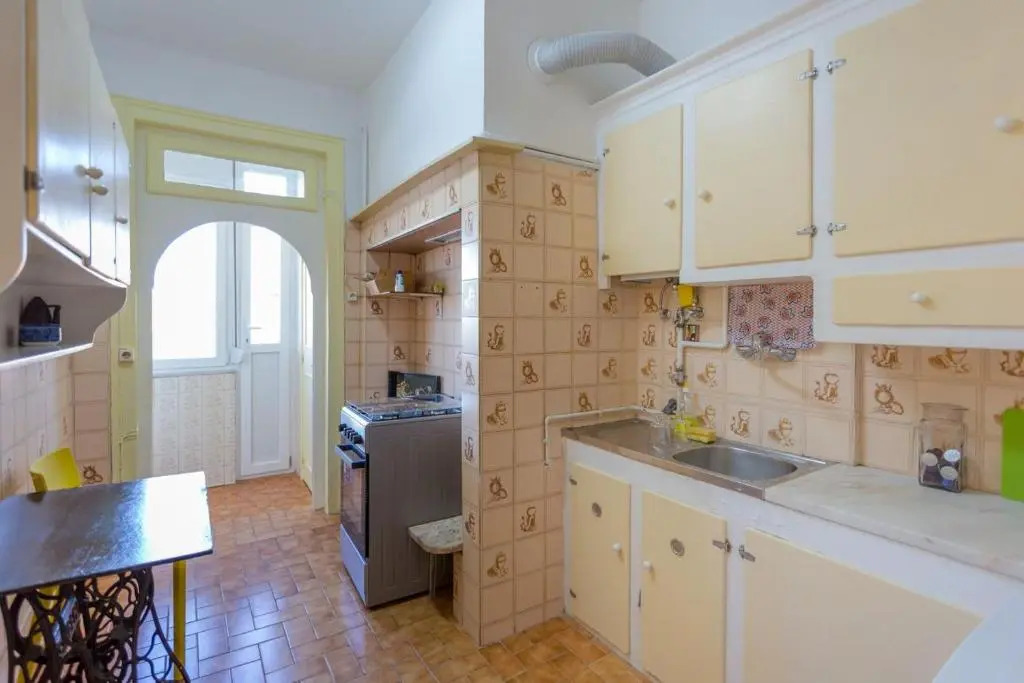 Charming flat with 2 bedrooms on Lisbon's 7th hill