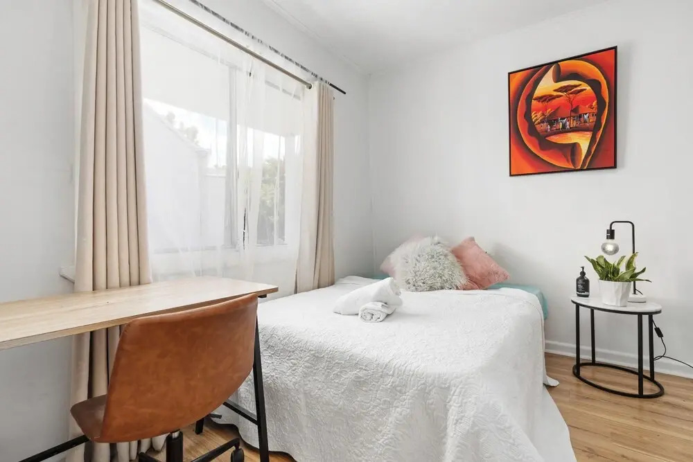 Melbourne Beach guests house 2km CBD